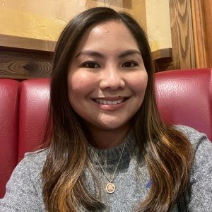 Meet your Posher, Leslie